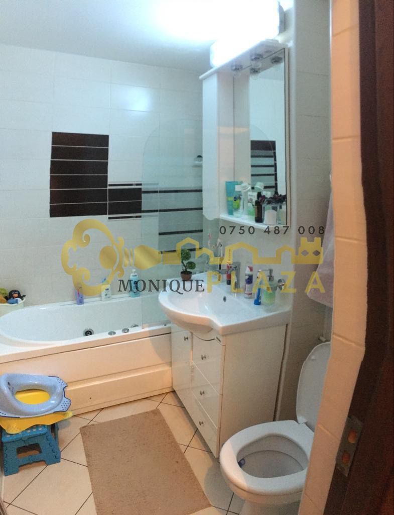 4 Camere | 2 Bai | Mobilat | CT | Localizat central | AC | Home office - Poză 10