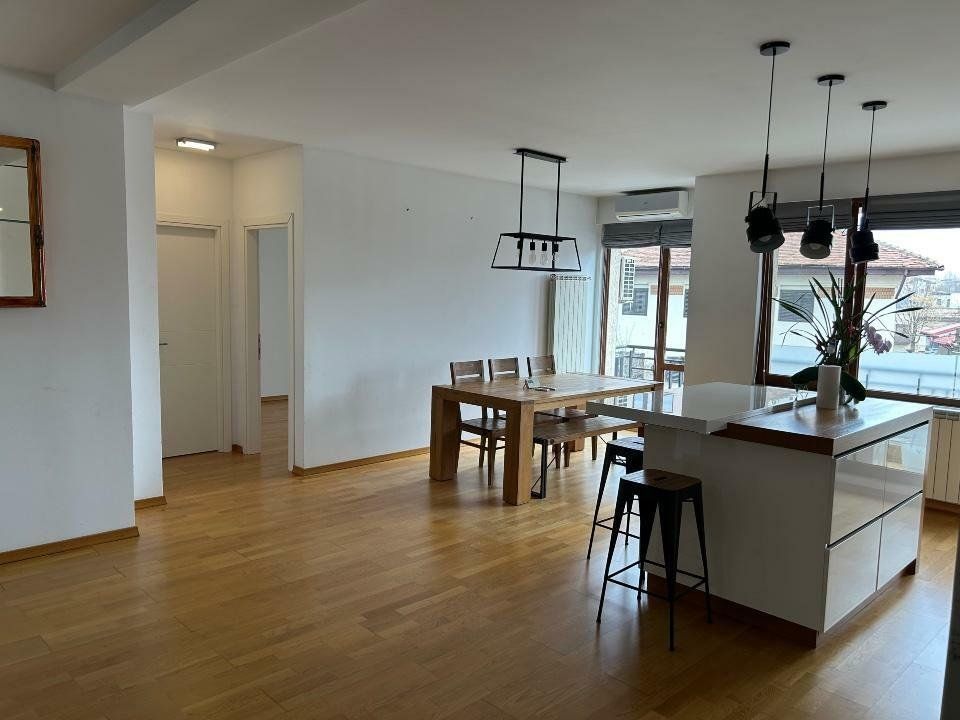 Apartament spatios 3 camere zona Dacia I Imobil nou boutique - Poză 3