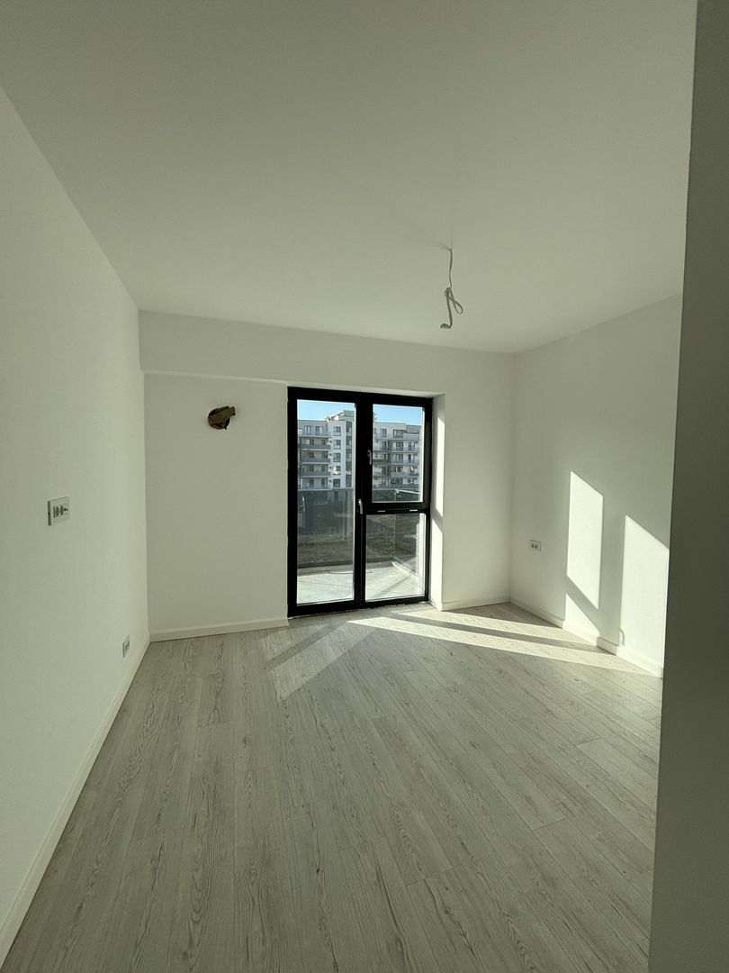 2 CAMERE-PANOURI FOTOVOLTAICE - ROMCO REZIDENTIA-COMISION 0! - Poză 11