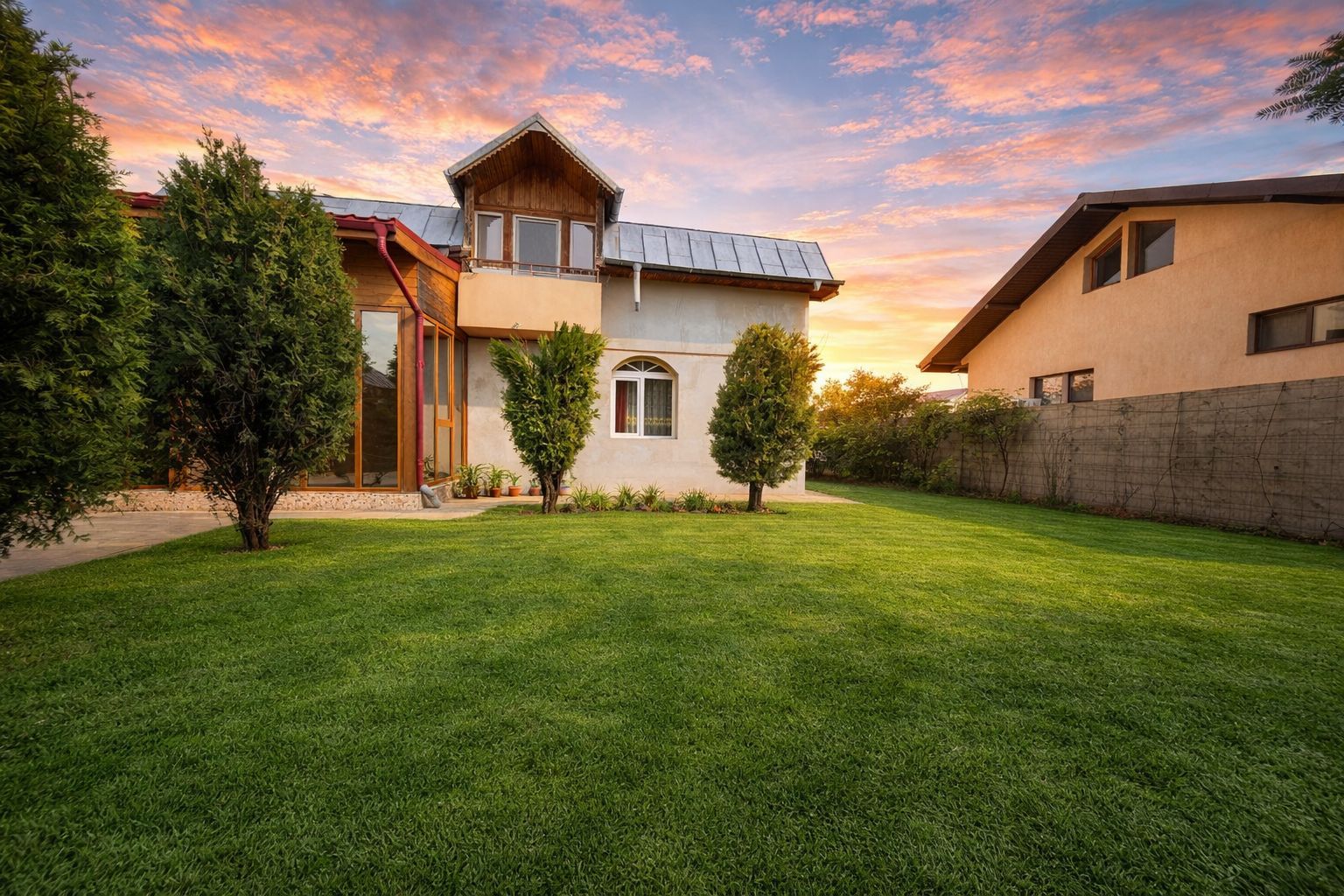 Casa cu teren 1250 m Matei Millo - Poză 1