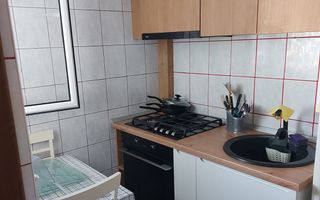 Garsonieră renovată, mobilată și utilată, lângă Parcul Titanii - Poză 7