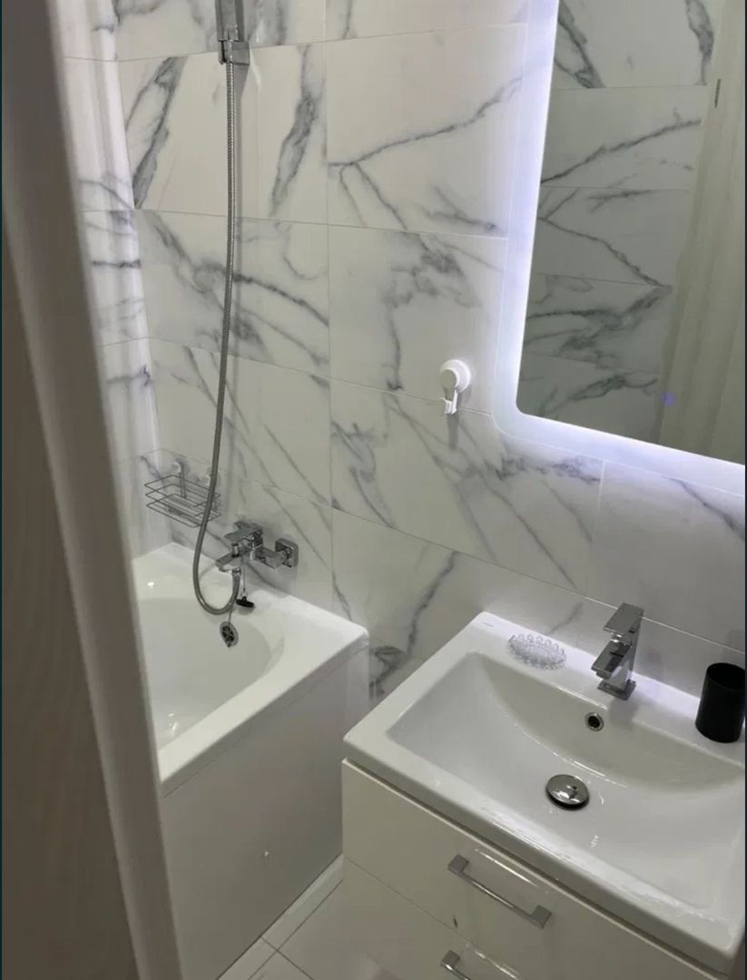 STUDIO QUARTZ RESIDENCE, PET-FRIENDLY, PARCARE, BUCATARIE OPEN-SPACE - Poză 7