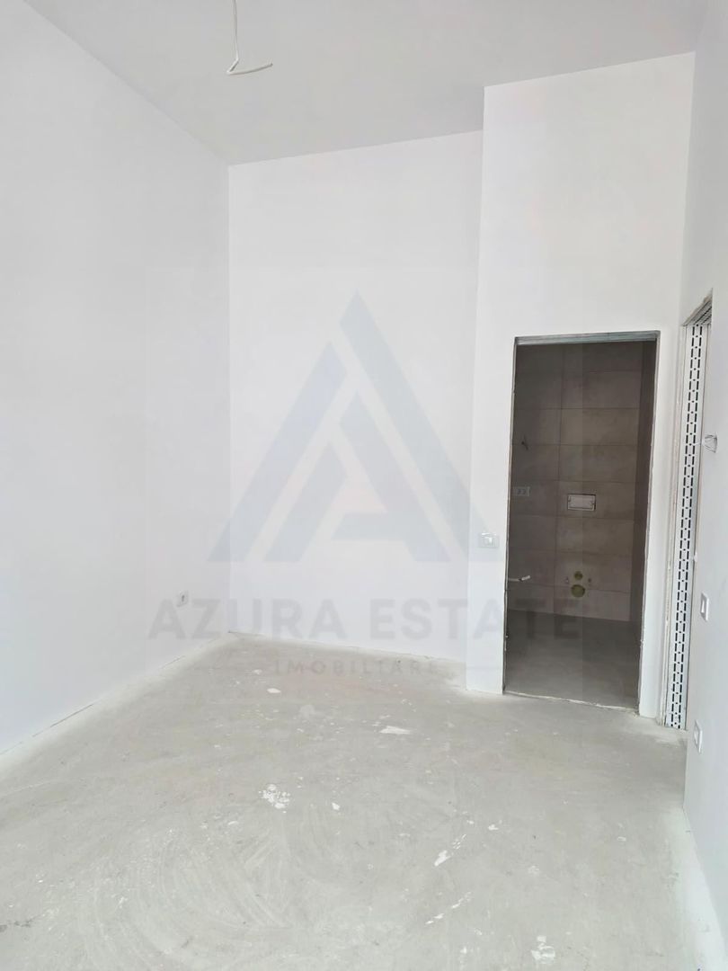 Apartament renovat 3 camere 2 bai 85 mp si pivnita  în zona Central - Poză 7