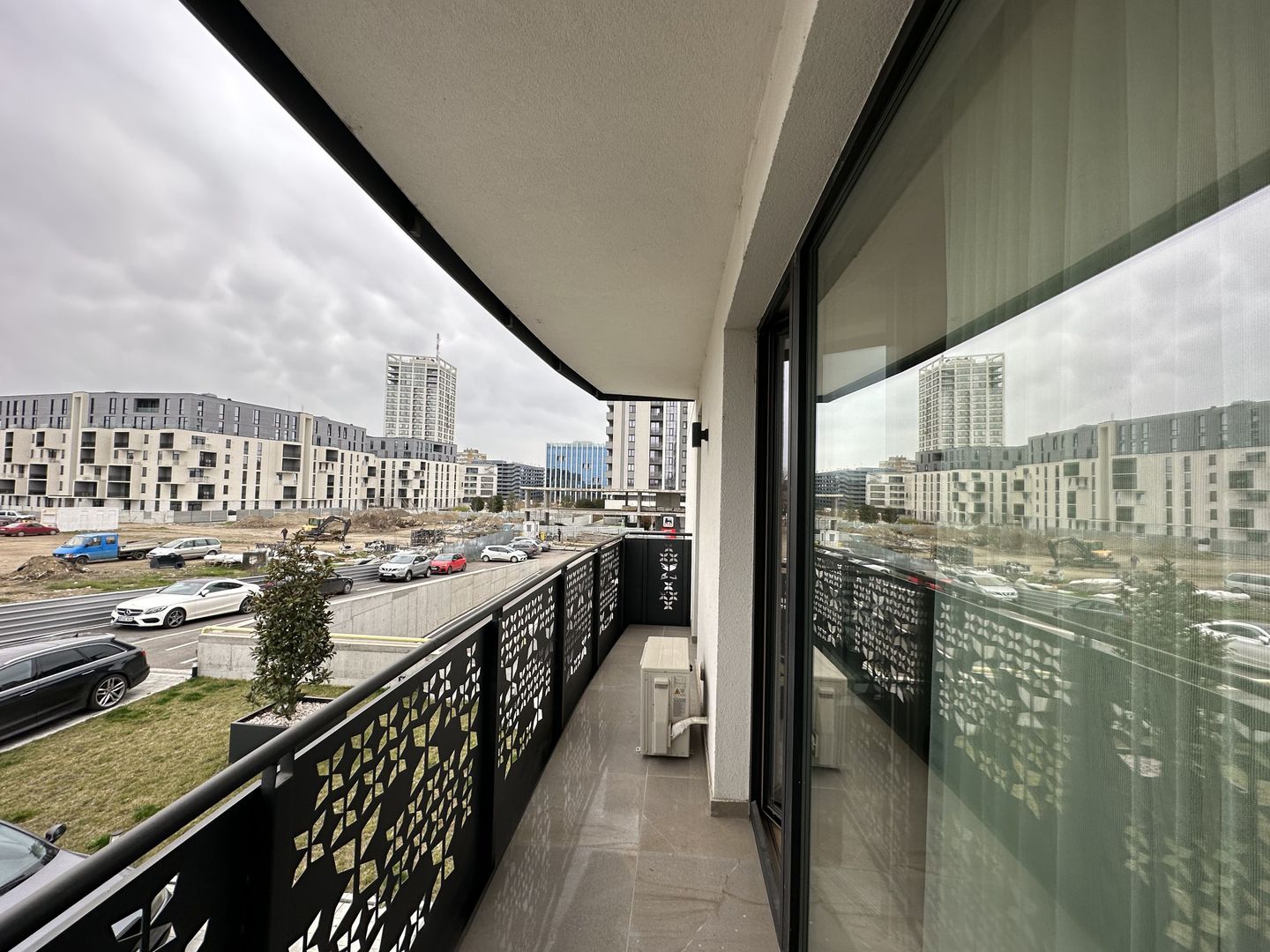 Apartament bloc nou 3 camere - parcare subterana - Poză 18