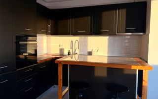 Apartament modern cu birou și panoramă deschisă – zona BMW. - Poză 2
