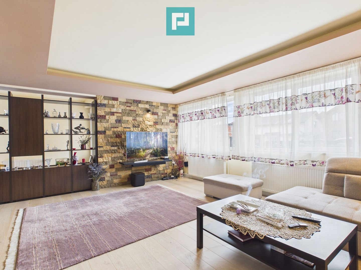 Vilă elegantă cu etaj în Zădăreni - Poză 7