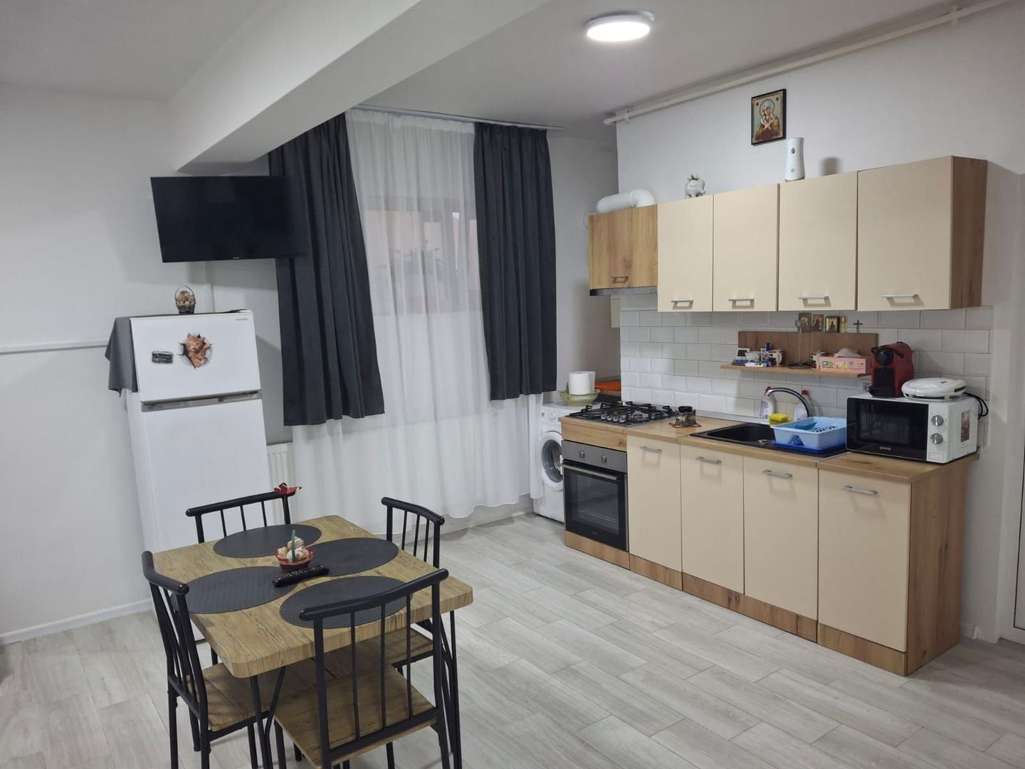 Mamaia Nord / Navodari, str. Aleea D30, la 150 m de plaja, comision 0% - Poză 5