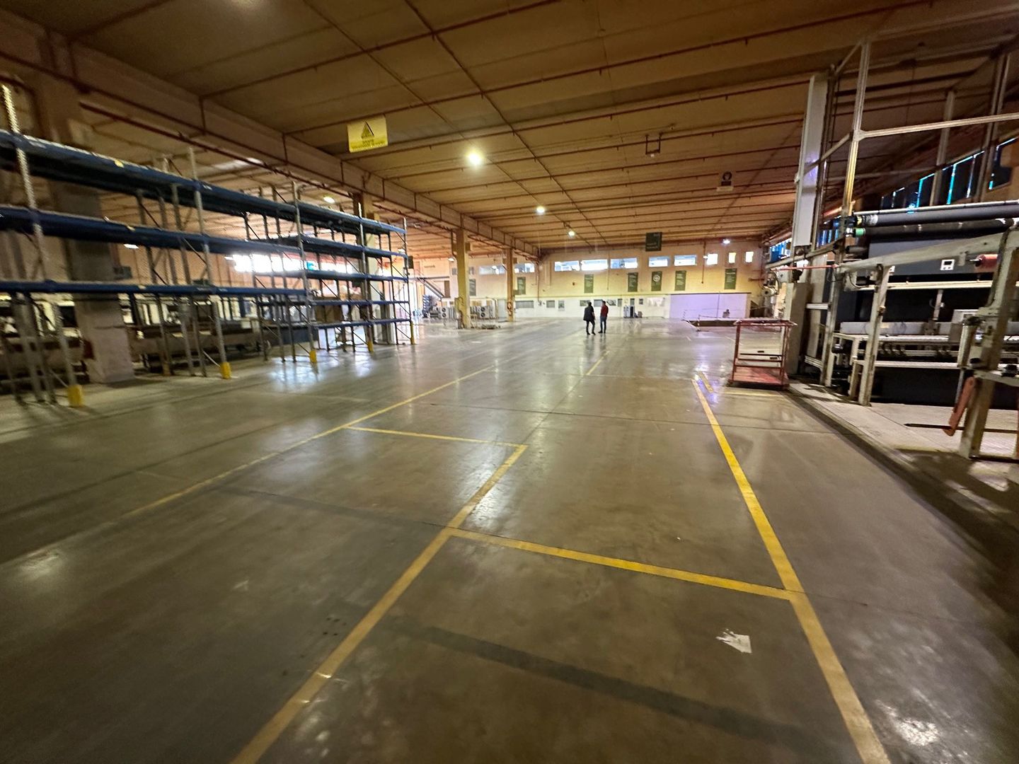 Hala de productie in Calea Sagului - Poză 3