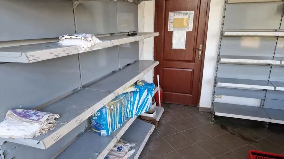 De vanzare casa+magazin+gradina, teren 980mp, Magurele - Poză 9