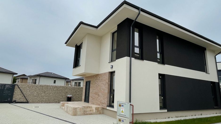 Ultima vila Tunari, zona BUNA, UTILITATI, Calitate,  0% comision - Poză 4