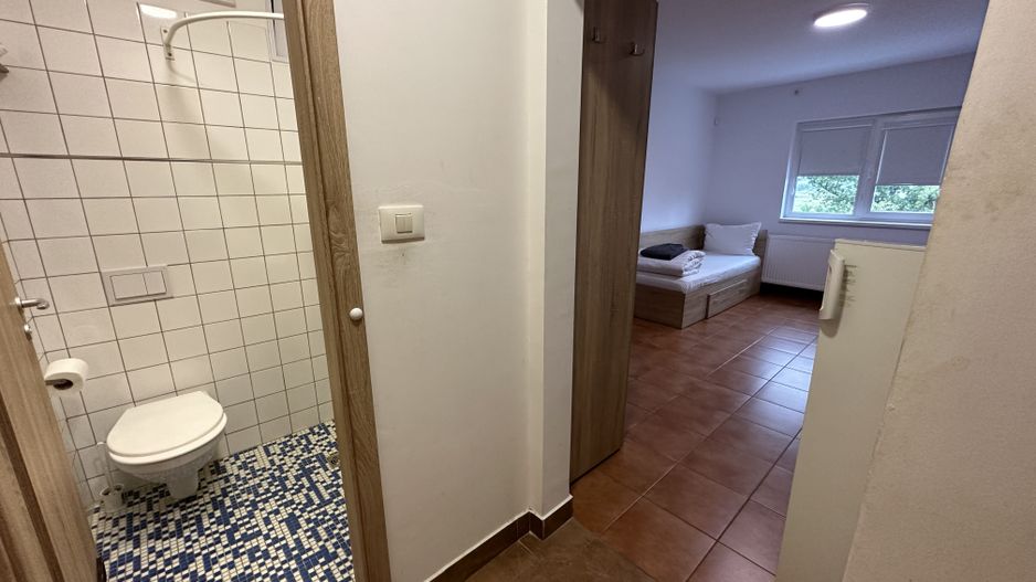 Garsoniera complet mobilata si utilata - Poză 9