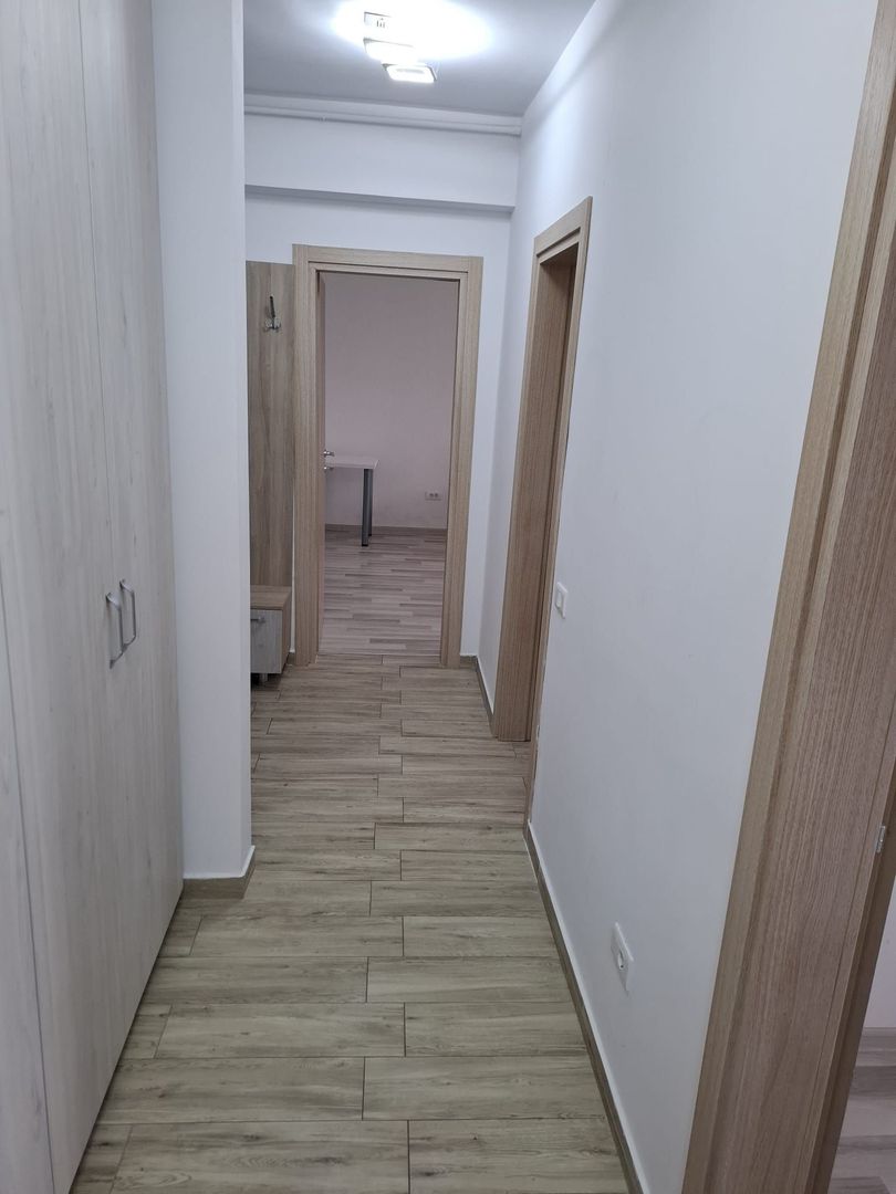 Ag BRASADAS închiriază ap 2 cam PARTER Metalurgiei PARCARE. - Poză 6