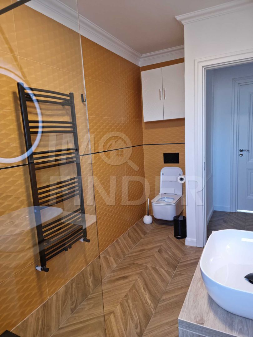 Prima inchiriere - Apartament 3 camere 80 mp zona Centrala - Poză 8