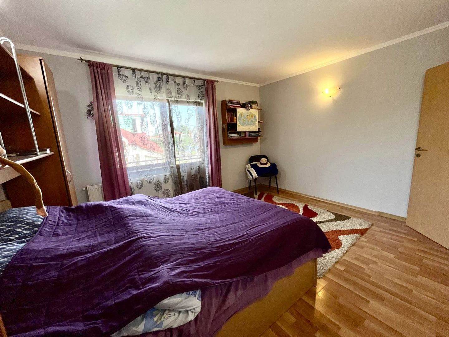 Casă spațioasă, confort ridicat, garaj și teren generos, zona Aradului - Poză 11