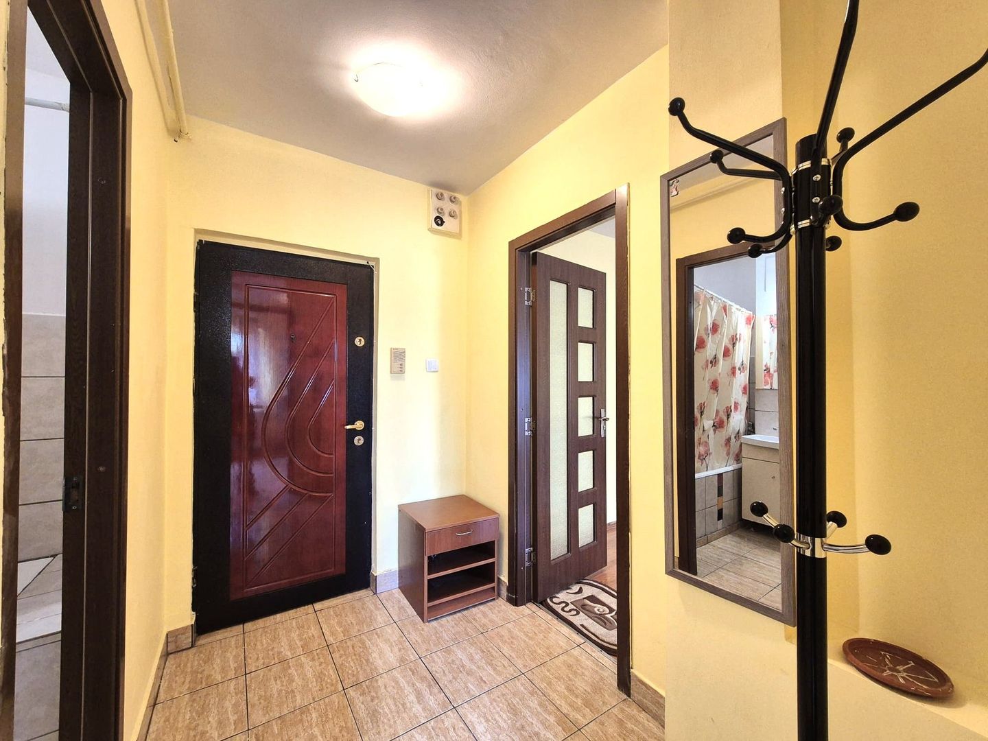 Garsonieră spațioasă, în bloc de apartamente, Zona Vlahuță - ITC,  PET friendly - Poză 2
