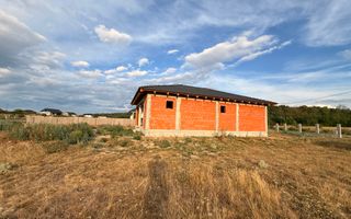 Casă la roșu de vânzare | Alparea | 1.000 mp teren - Poză 2