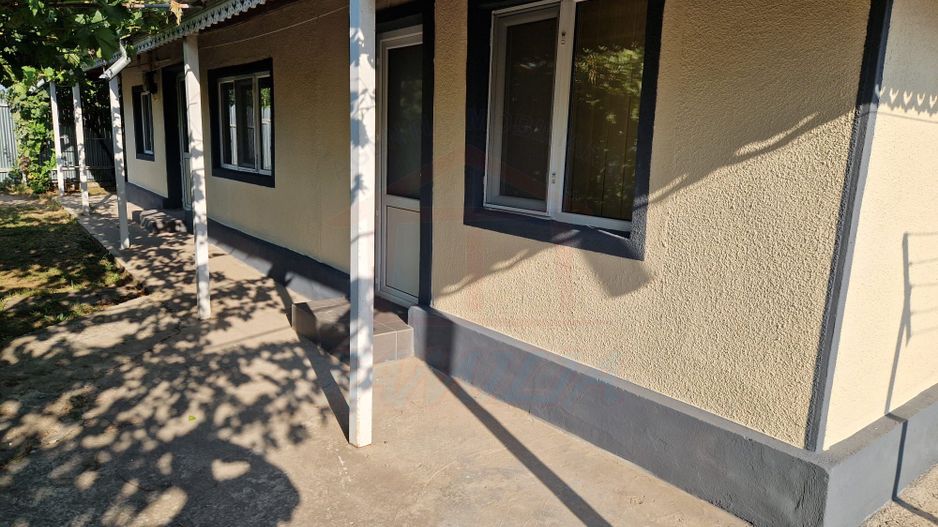 85.000 Euro- casa +magazin+garaj in com Smardan, sat Cismele, - Poză 9