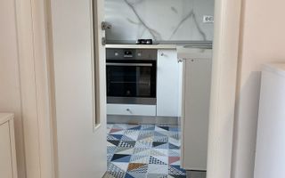 Garsoniera complet renovata si utilata. - Poză 3
