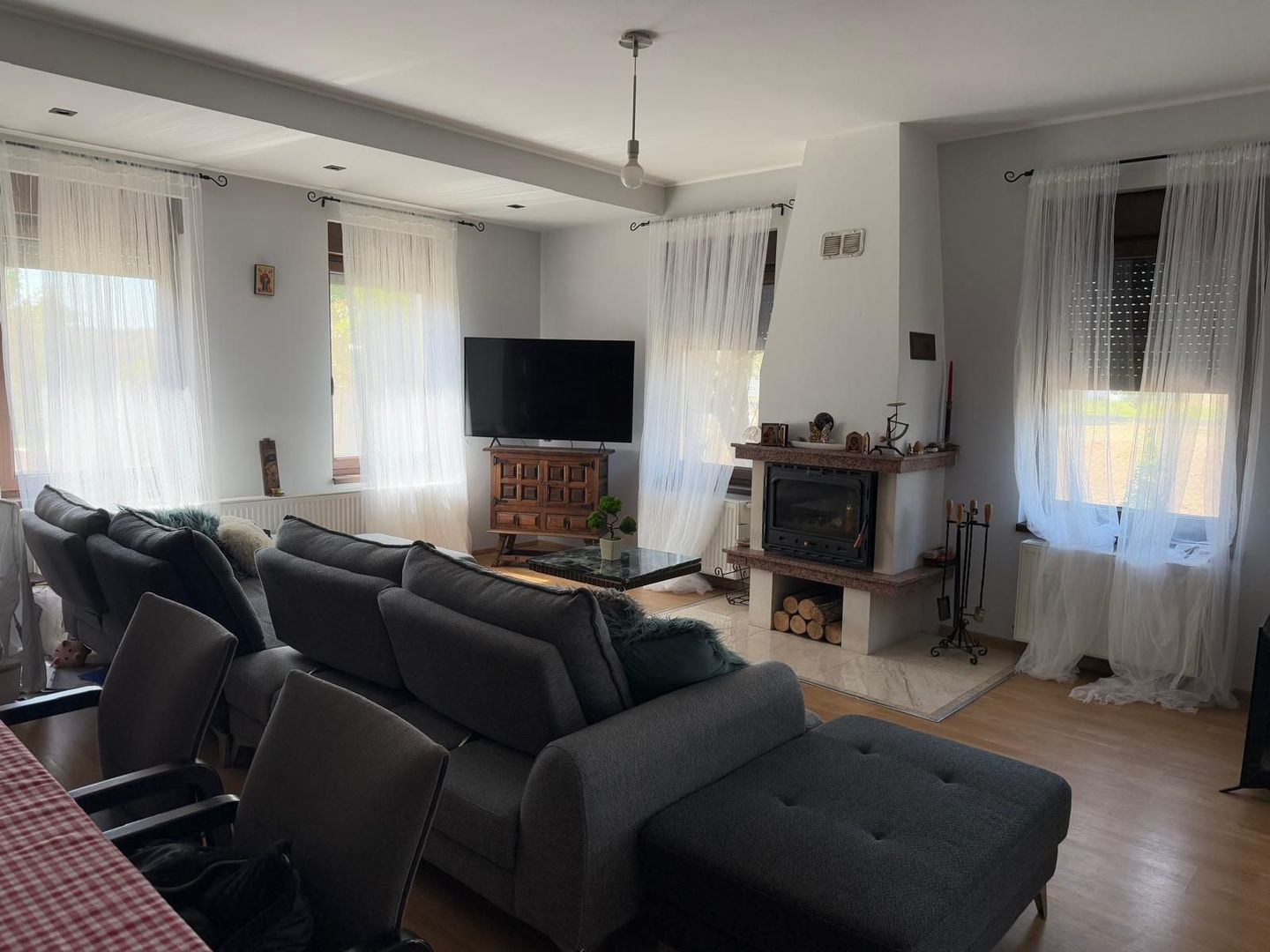 Duplex spatios - complet mobilat -  Dumbravita - Poză 1