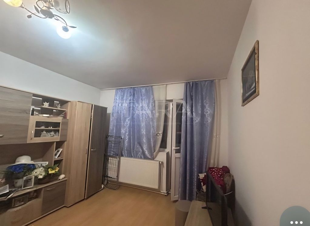 Apartament cu 2 camere decomandate, 50 mp, balcon. - Poză 5