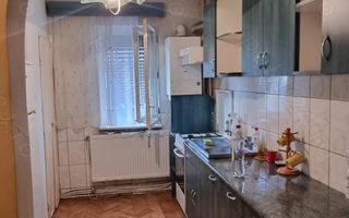 Vand apartament 2 camere in centrul orasului Satu-Mare - Poză 2