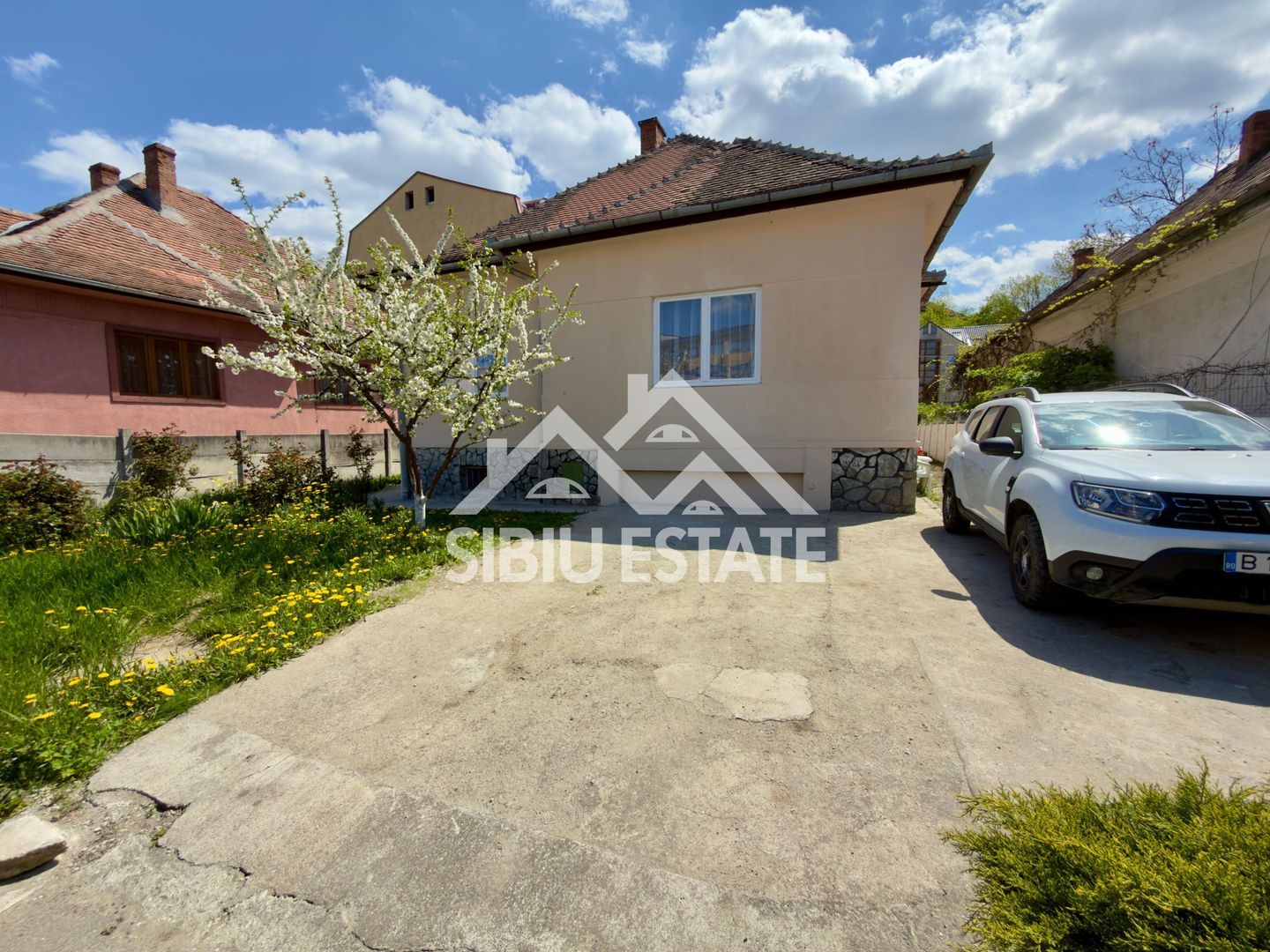 Casa zona centrala Sibiu 2 unitati, ideala investitie - Poză 2