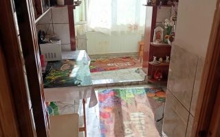 Apartament 3 camere, Tomești, etaj 2 - Poză 2