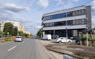 Spațiu Versatil 555 mp – Clinici, Birouri, Fitness - Poză 14