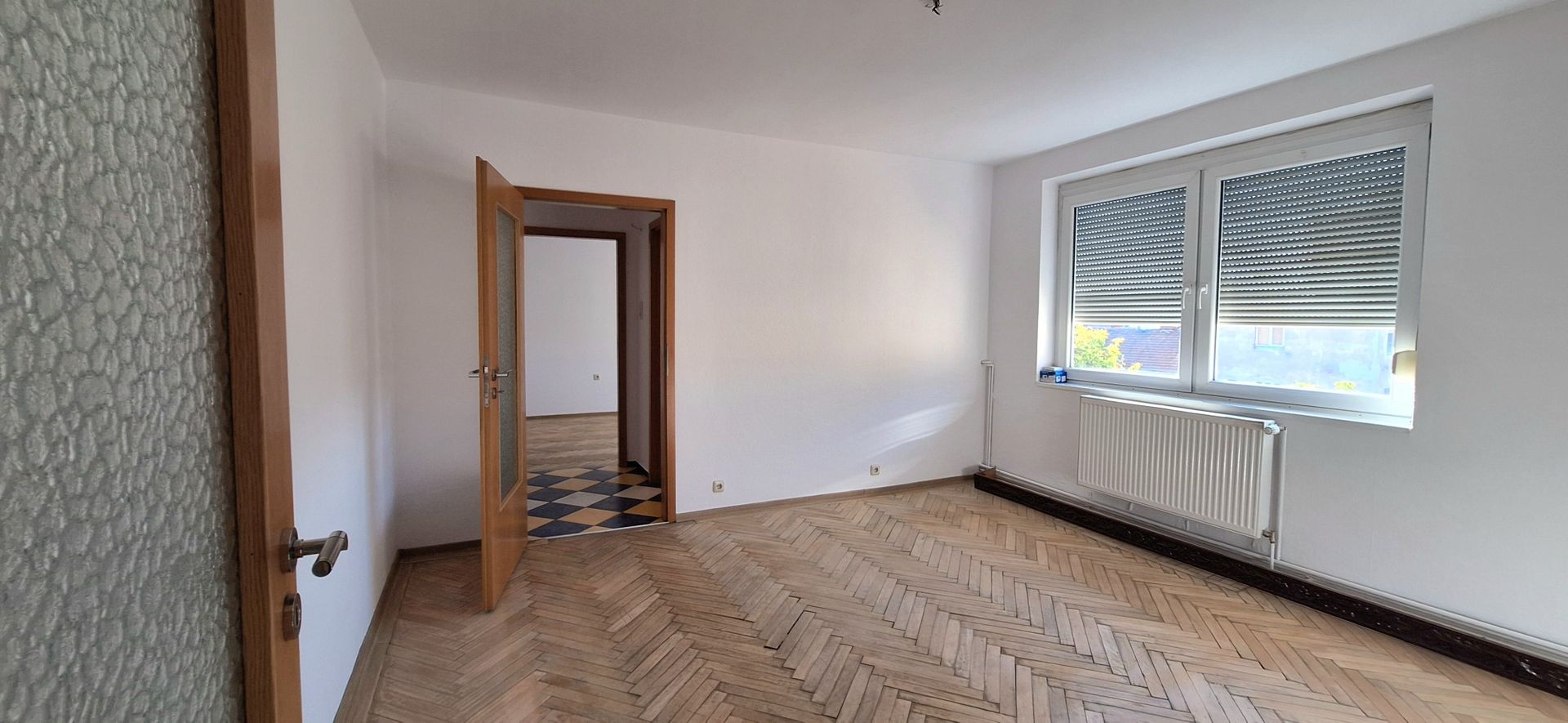 Apartament cu 2 camere - P-ta 700/Business Center - Poză 1