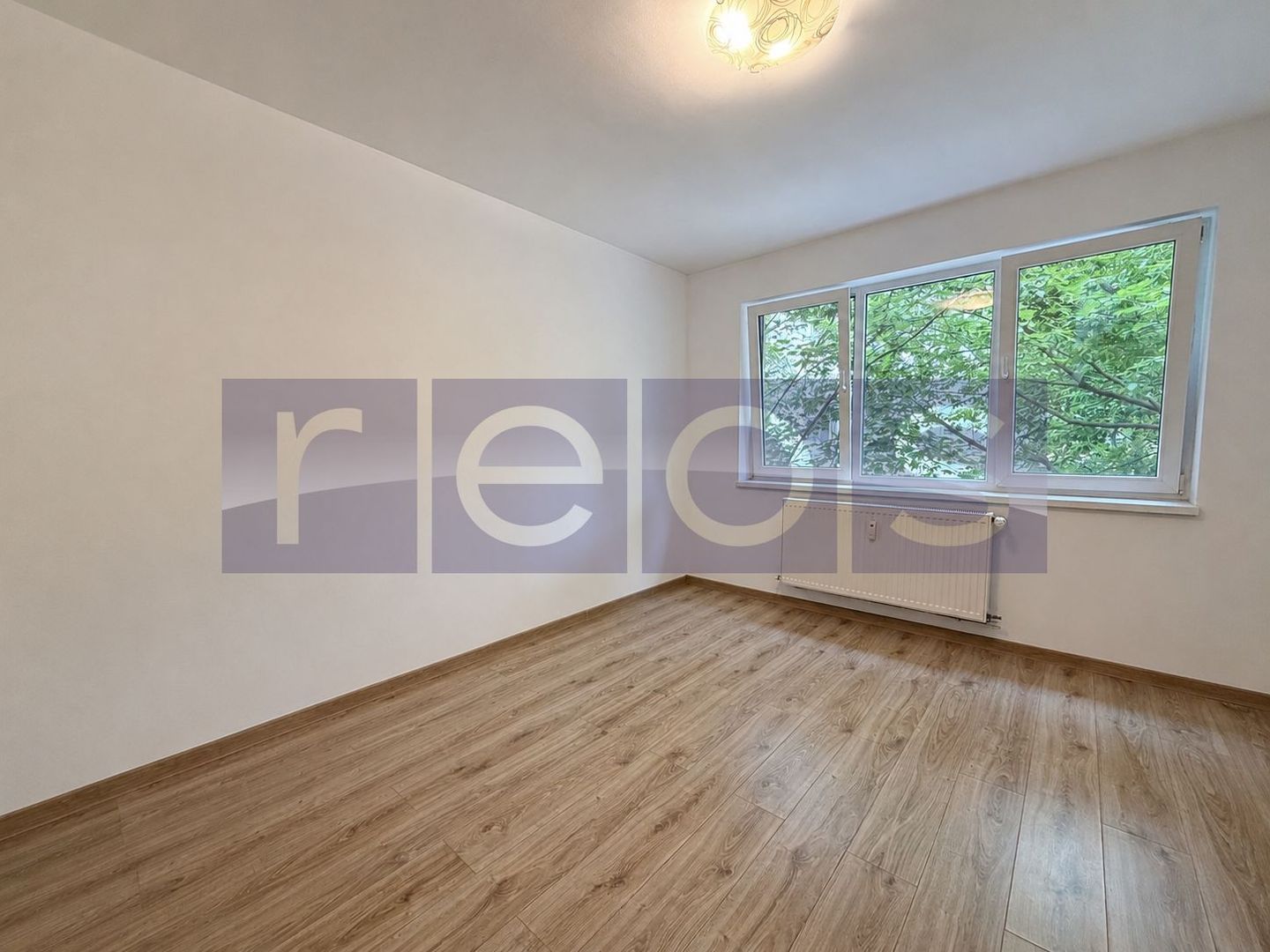 VANZARE 3 CAMERE | RENOVAT COMPLET | ETAJ 2 | ZONA CRANGASI - Poză 3