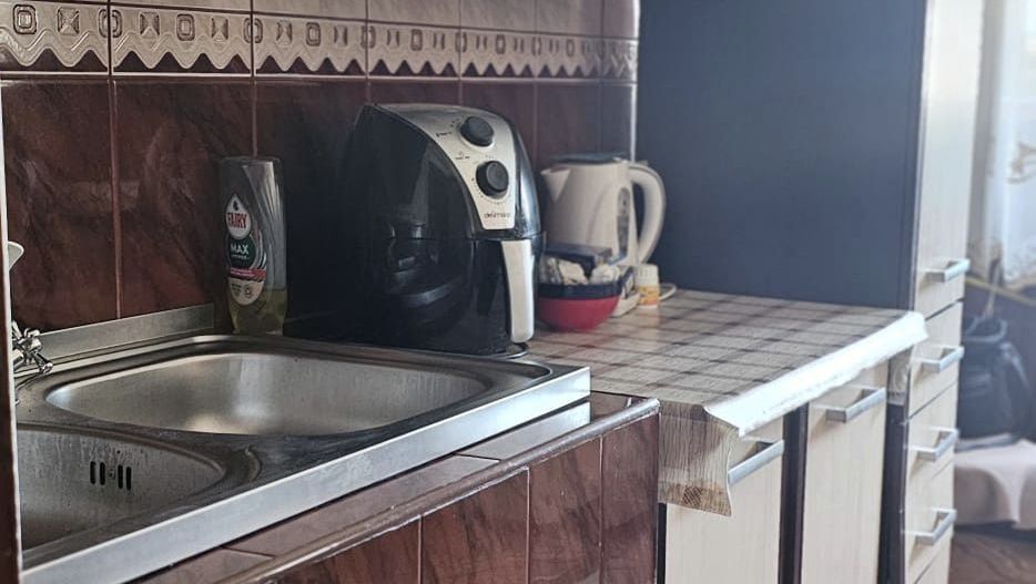 Apartament 2 camere de vanzare, IC Frimu, 57 mp, 2 balcoane, etaj 3/4 - Poză 4
