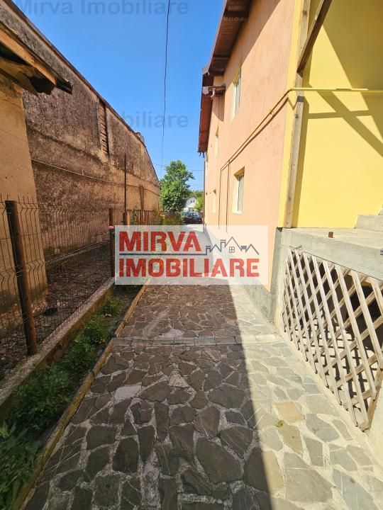 Vanzare vila 6 camere + spatiu comercial, mobilata si utilata, in Blejoi - Poză 54