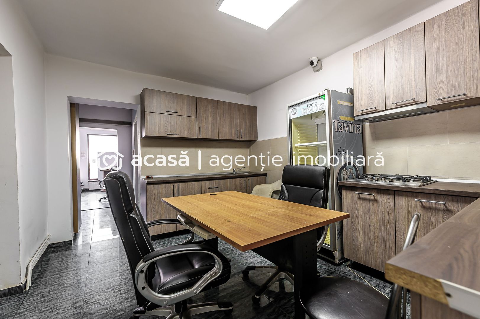 Casă cu destinație comercială Micalaca - Poză 6