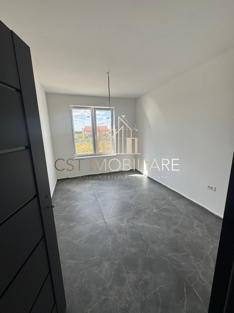 Apartament cu 2 camere / Etajul 1 - Poză 3