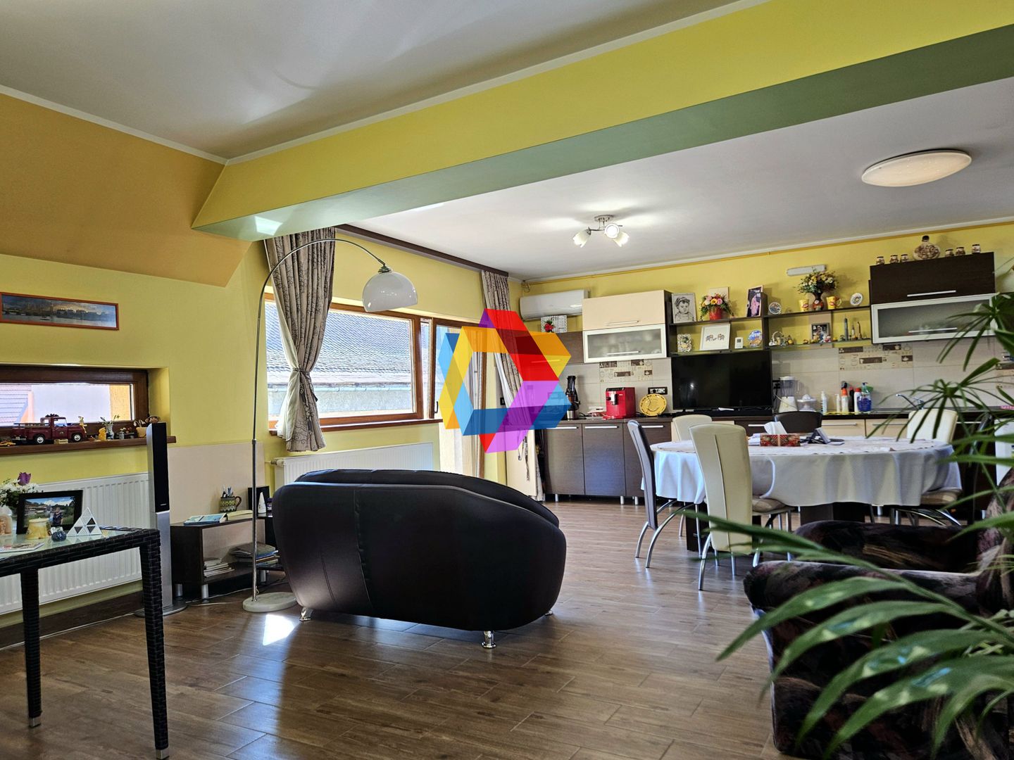 Casă plus Spațiu comercial  741 mp, Teren 906 mp Brasov - zona Blumana - Poză 32