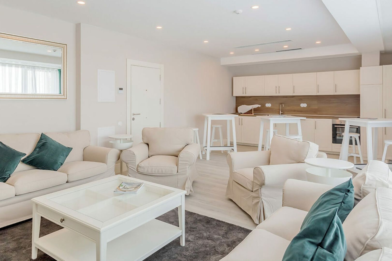 Triana Residence - Poză 5