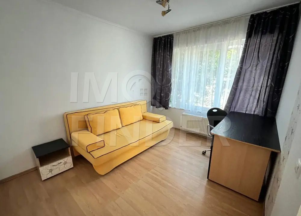 Inchiriere apartament 3 camere in vila cu 6 apartamente in Buna Ziua - Poză 1