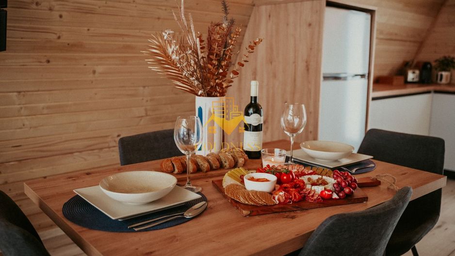 Afacere la cheie! Minicomplex 2 cabane A-frame, teren 1250mp, Vladeasa - Poză 1