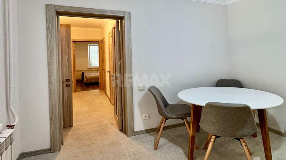 De vânzare 94 m2, două apartamente cu intrare separată, 4 dormitoare,  Centru, Mun. Chișinău - Poză 4