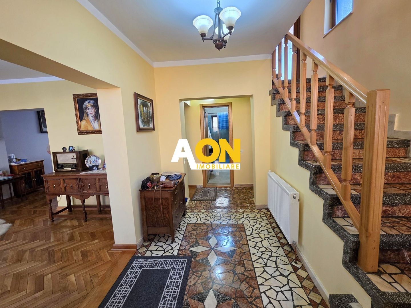 Duplex mobilat, utilat, 4 camere, garaj, zona exclusivista, Cetate - Poză 4