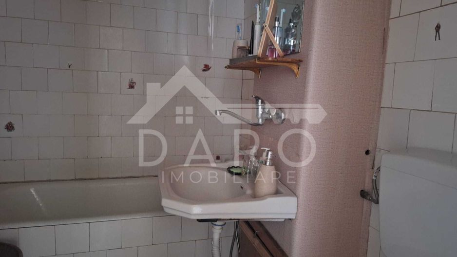 Apartament cu 4 camere, confort I – Tudor - Poză 8