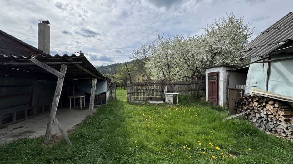 CASA 4 CAMERE, TEREN 604 MP, VOINESTI LERESTI, COMISION 0% - Poză 34