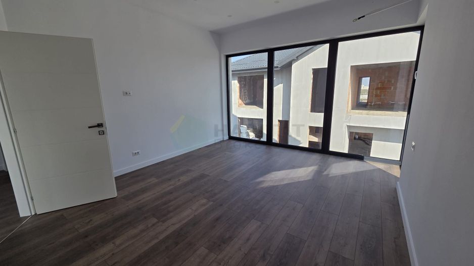 Casă modernă de vânzare în Tunari – construcție 2025, gata de mutare! - Poză 12