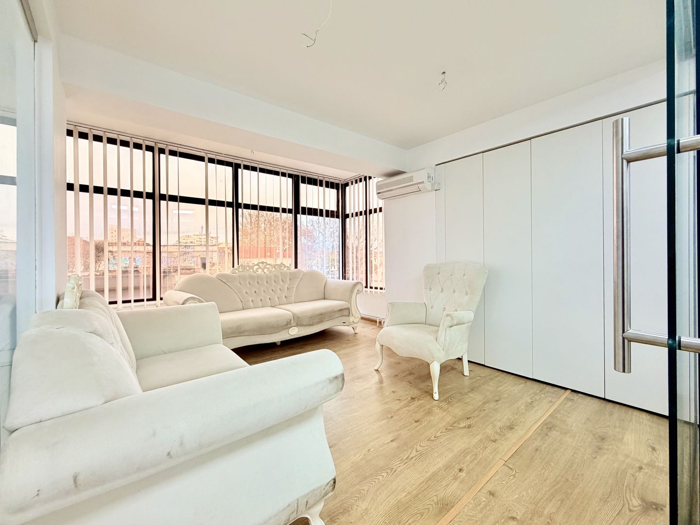 Spațiu de birouri premium – Clasa A, în zona centrală Timișoara - Poză 9