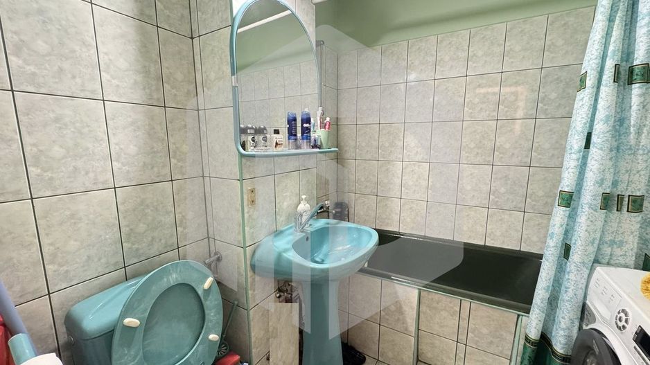 Apartament cu 3 camere / balcon / pivnita / zona Valea Aurie - Poză 8