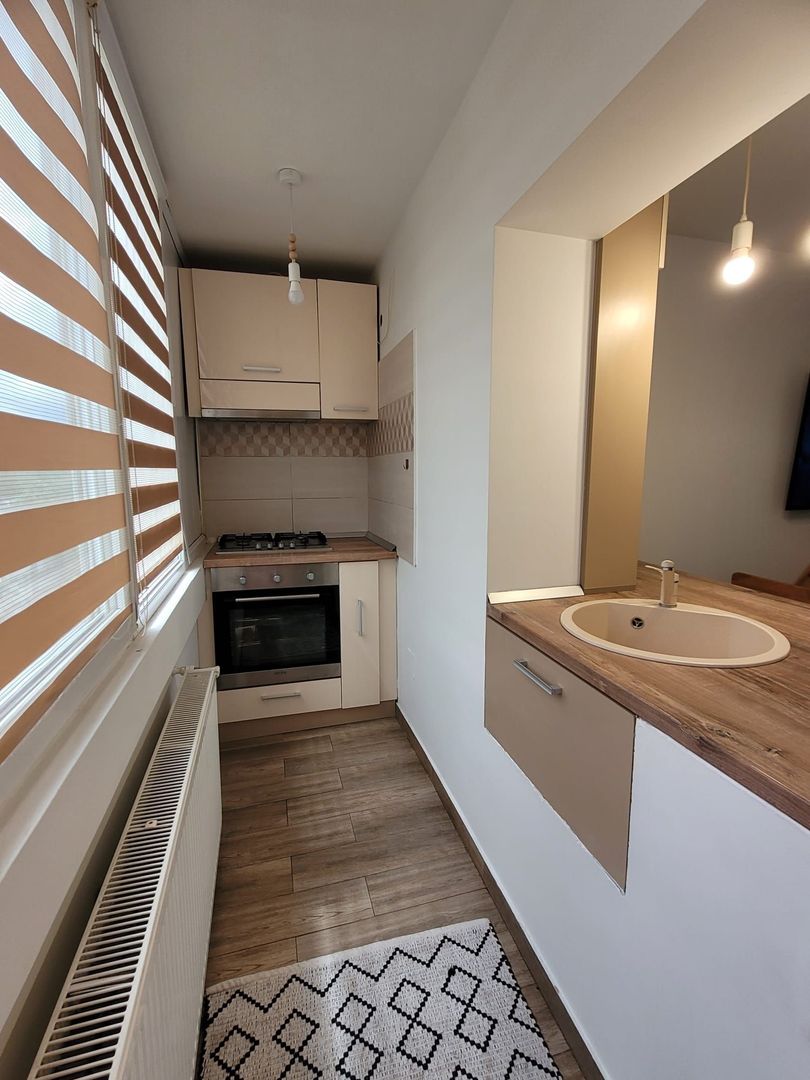 Apartament 2 camere complet renovat,piata Veteranilor,bloc1981 - Poză 6