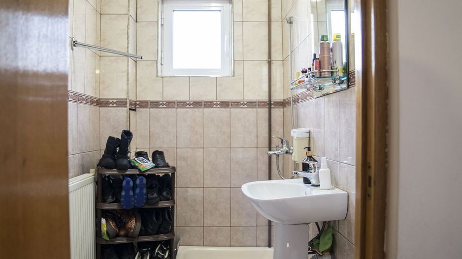 Brancoveanu, S+P+1Et+M(locuibila), 5 camere, garaj, statii metrou, stb - Poză 6