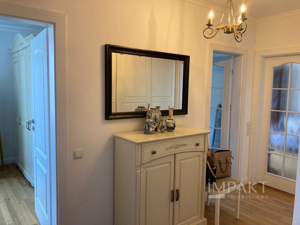 Apartament  cu 2 camere, decomandat, situat in cartierul Europa! - Poză 4