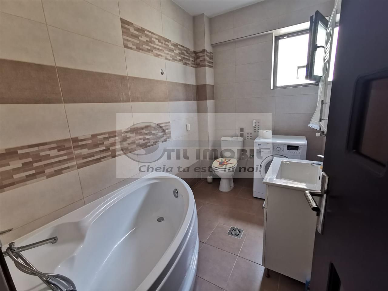Apartament 2 camere 380 euro bloc nou Panoramic Voinesti - Poză 6