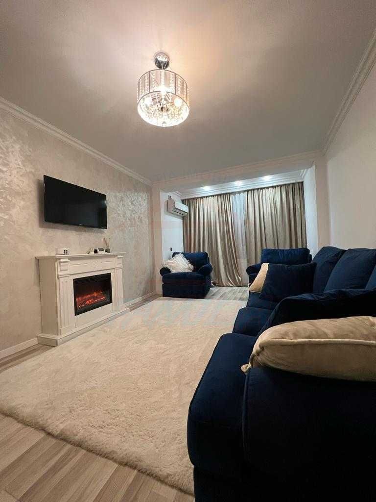 Inchiriere apartament cu 2 camere, Ultracentral, 55 mp, 610 EURO/Luna - Poză 3
